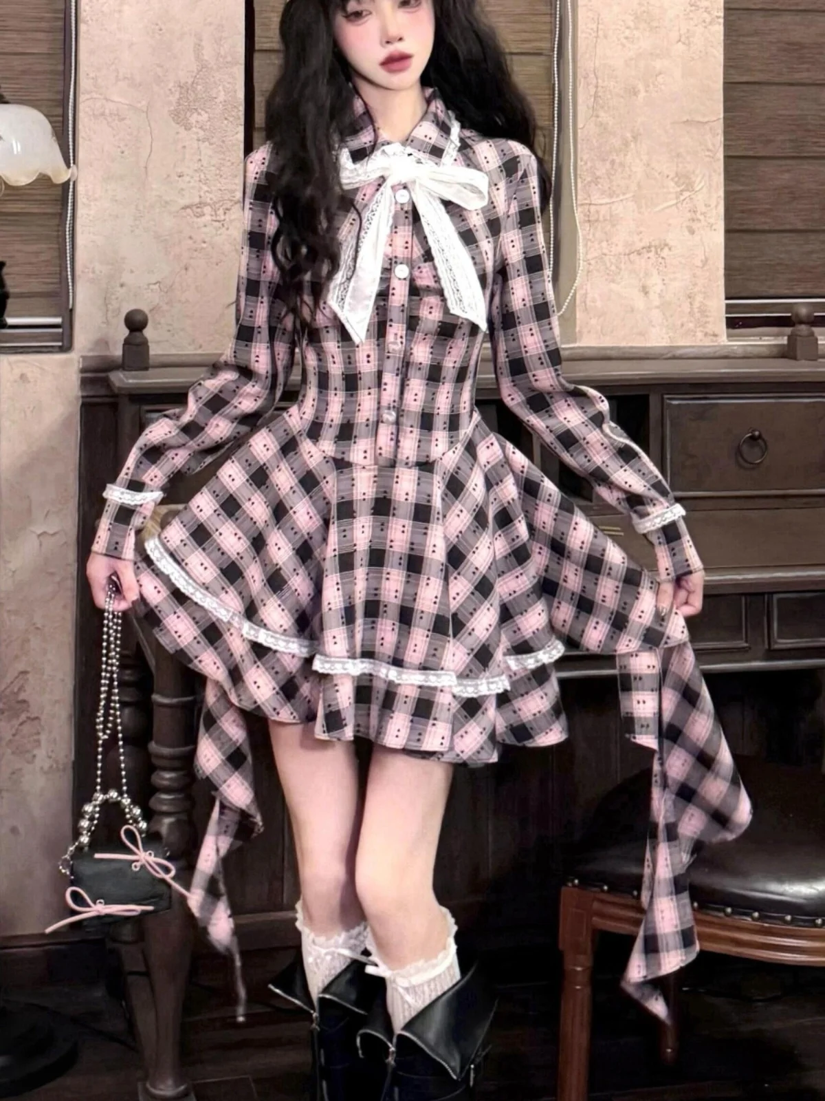 الربيع والخريف جديد كلية نمط مقوس دانتيل الوردي منقوشة الشريط غير النظامية طويلة الأكمام بدوره إلى أسفل طوق قميص فستان قصير #3