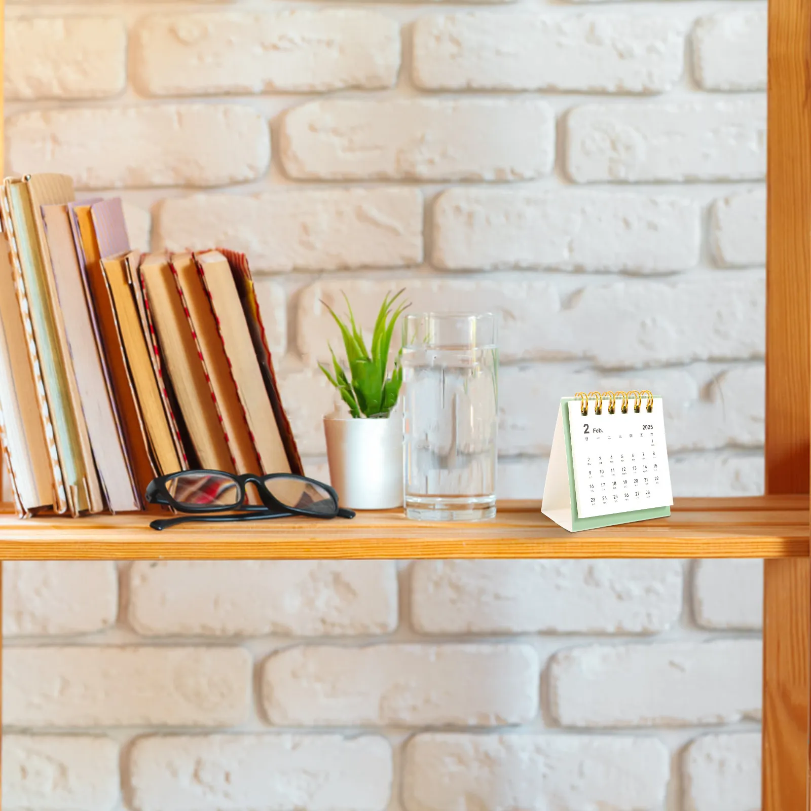 

Стильный компактный настольный календарь для женщин и мужчин, компактный академический настольный календарь с ярким и свежим дизайном, органайзер для офисных принадлежностей