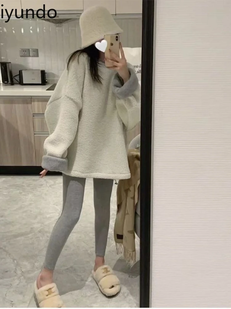 

Autumn and Winter New Loose White Lamb Wool Sweater for Women Plus Velvet Thickened Slouchy Style Warm Soft Glutinous Jacket