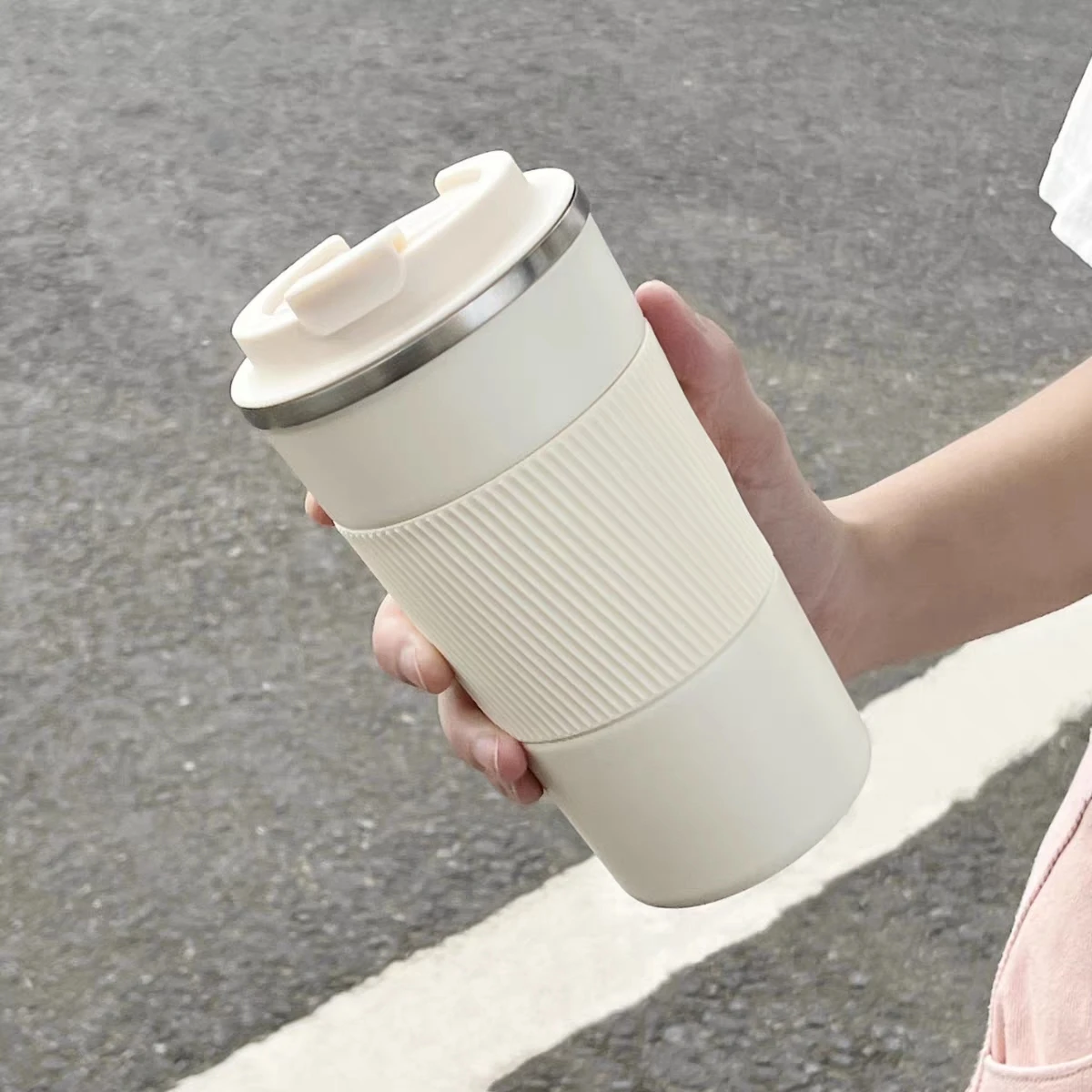 

316 Stainless Steel Ceramic Insulated Travel Mug with Handle – Leakproof, Heat-Resistant, Car Cup Holder Friendly – Premium