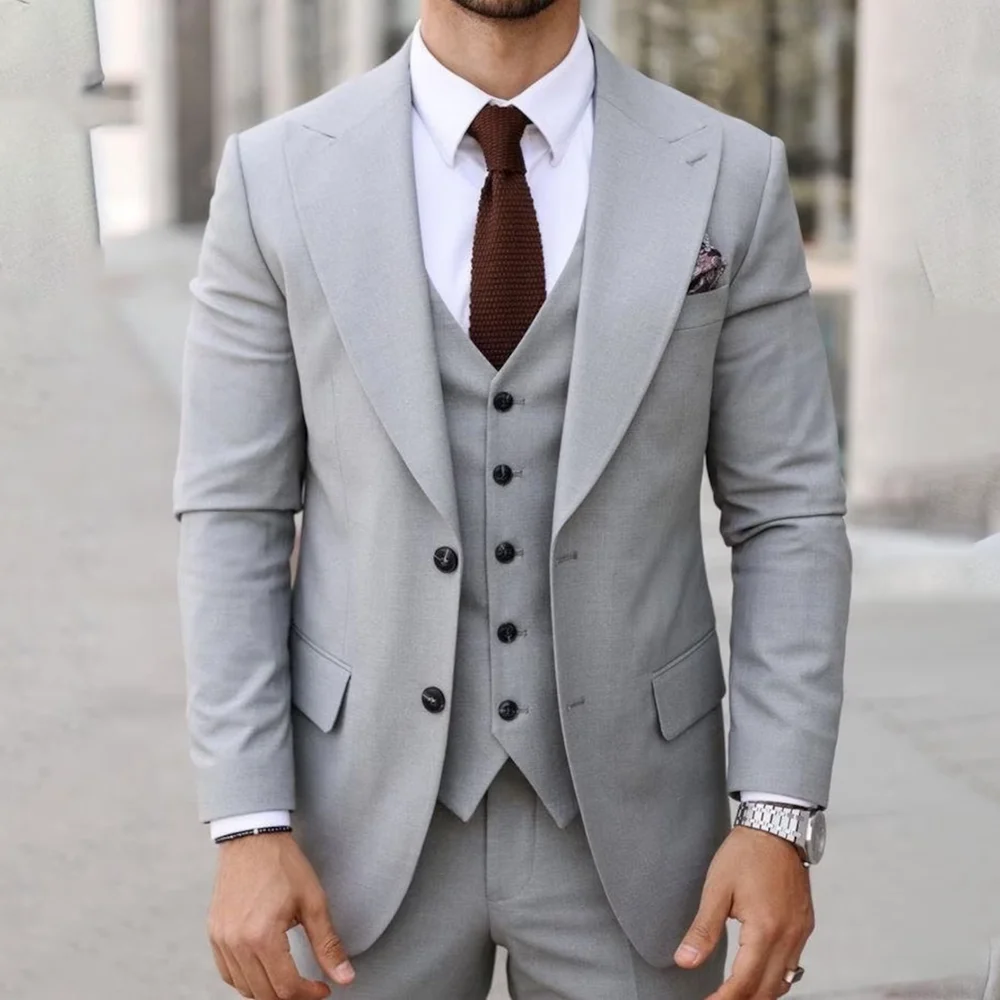 

Gray Men Suits 3 Piece Chic Single Breasted Peak Lapel Wear Fashion Formal Casual Wedding Party Tuxedo (Blazer+Vest+Pants)