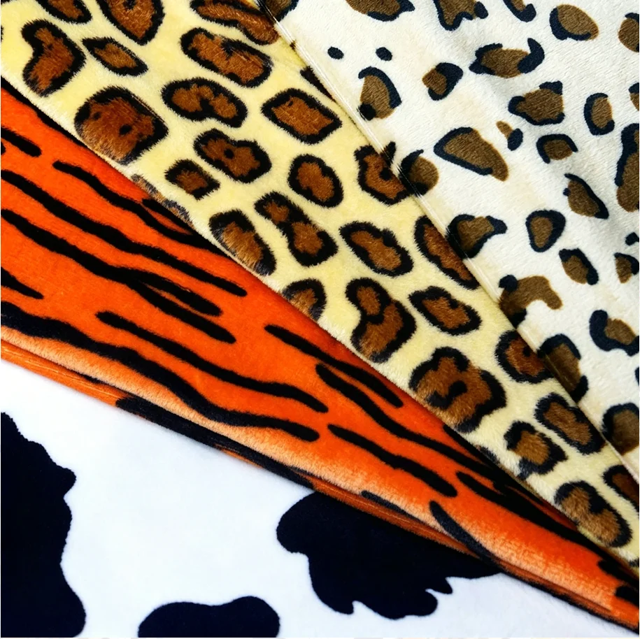 1Yard/lot 150Cm Wide Super Soft Crystal Velvet Animal Print Fabric DIY Craft Leopard Giraffe Dalmatian Short Plush Material