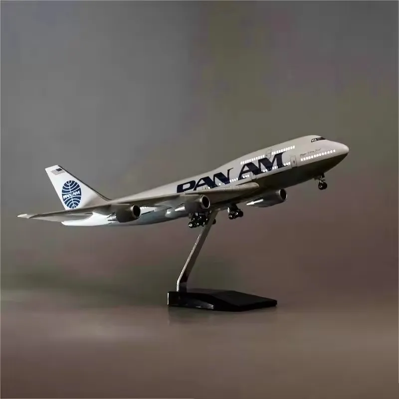 1/150 Scale B747 Airplane Model PAN AM Airline 47cm Die-cast Resin Airplane With Led Lights And Wheels For Decoration Or Gifts