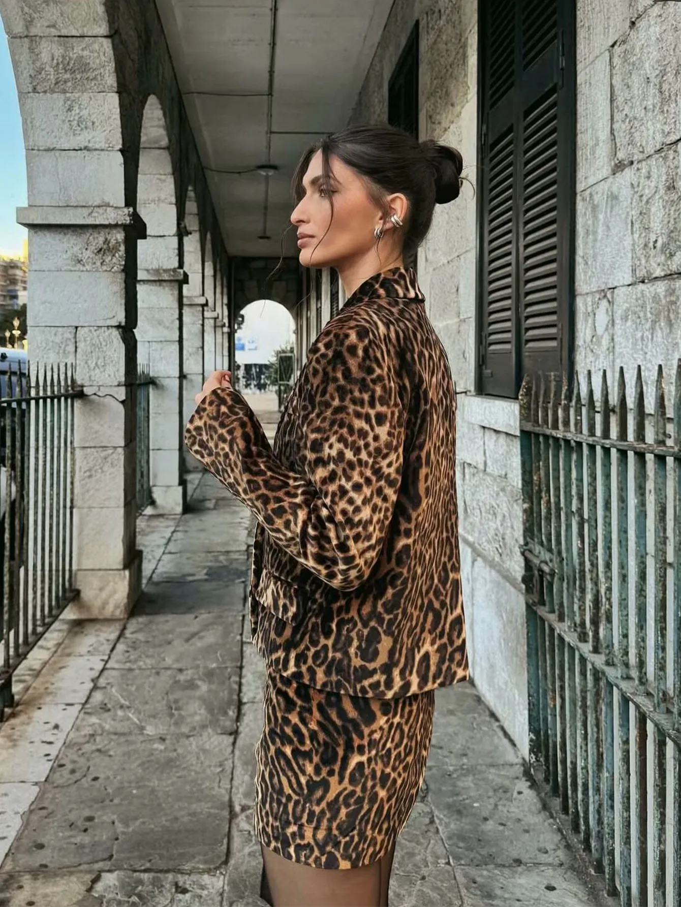 Fashion Long Sleeve Blazers Top Women 2 Pieces Leopard Printed Mini Skirt Sets Women's Suit Two Piece Set Women Outfit
