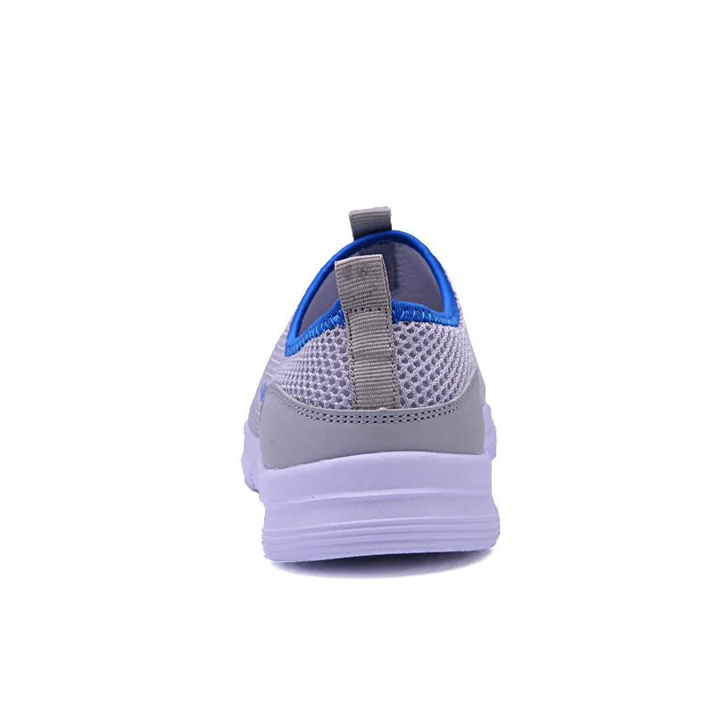 2023 New Summer Mesh Shoes Men Slip-on Casual Beach Shoes Sandals Fashion Breathable Lightweight Couple Lazy Shoes Men Sneakers