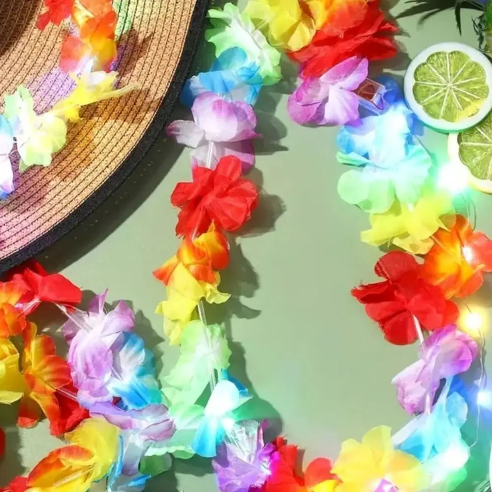 Leis Glow In The Dark LED Necklace Artificial Flower Rainbow Lei Hawaii Lei Tropical Design Light Up Flower Wreath Luau Party