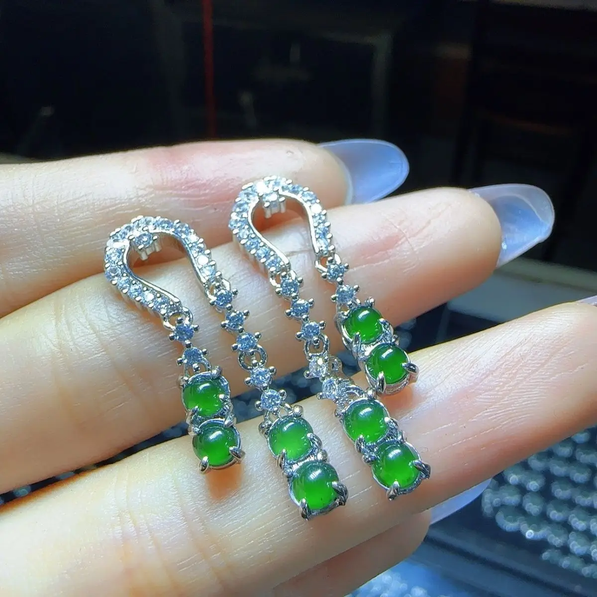 Natural A jadeite ice yang green stud earrings (choose one of the best in diversity)