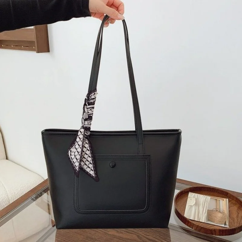 

Women's Messenger Bag Made Of Suede Leather Featuring High-End Quality And Paris Casual Neat Look​