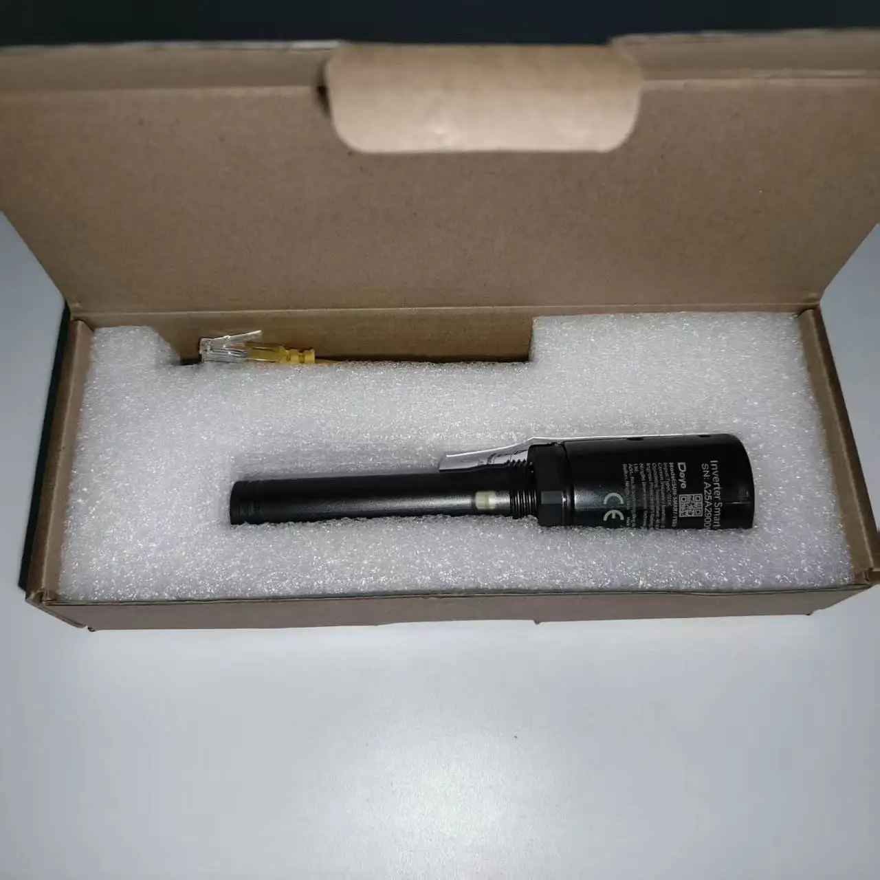 Entrega Rápida em Domicílio: Novo Transmissor Inteligente Deye Sun-smart-tx01 para Comunicação Lora em Inversores Híbridos com Controle de Carga Inteligente