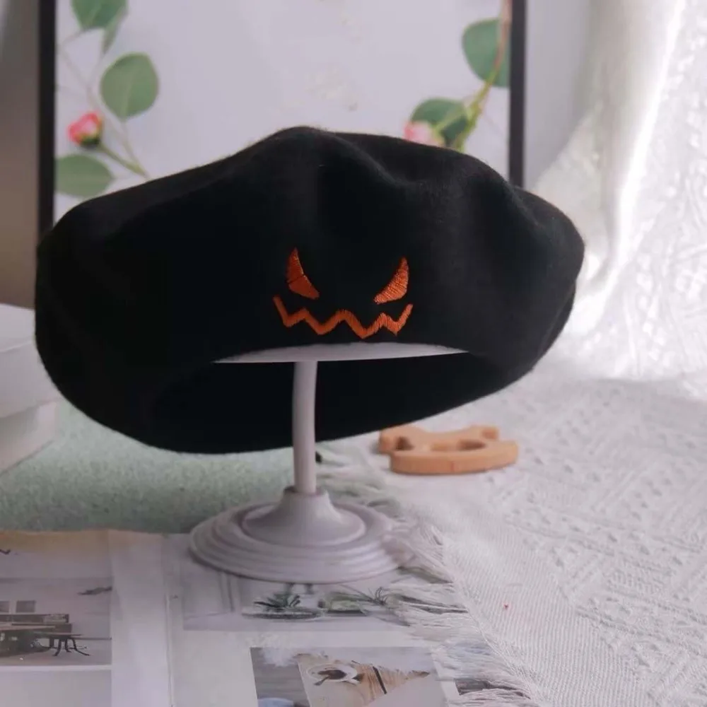 Woolen Pumpkin Beret Hat Embroidered Warm Pumpkin Face Cap Multicolor Soft Texture Embroidered Painter Hat School Events