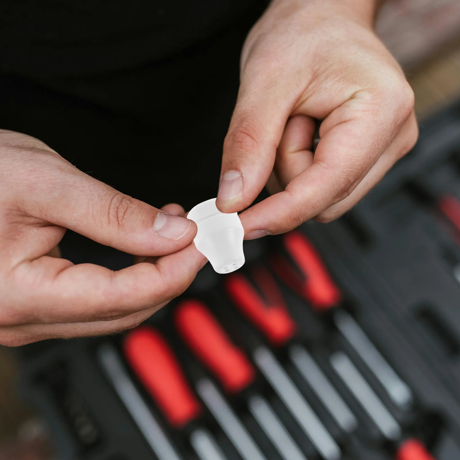 

2Pcs Copper Cord Tassel Knobs Detachable 4 Holes Noise Reduction Curtain Pull Handle for Horizontal Blinds Window Blind Cord