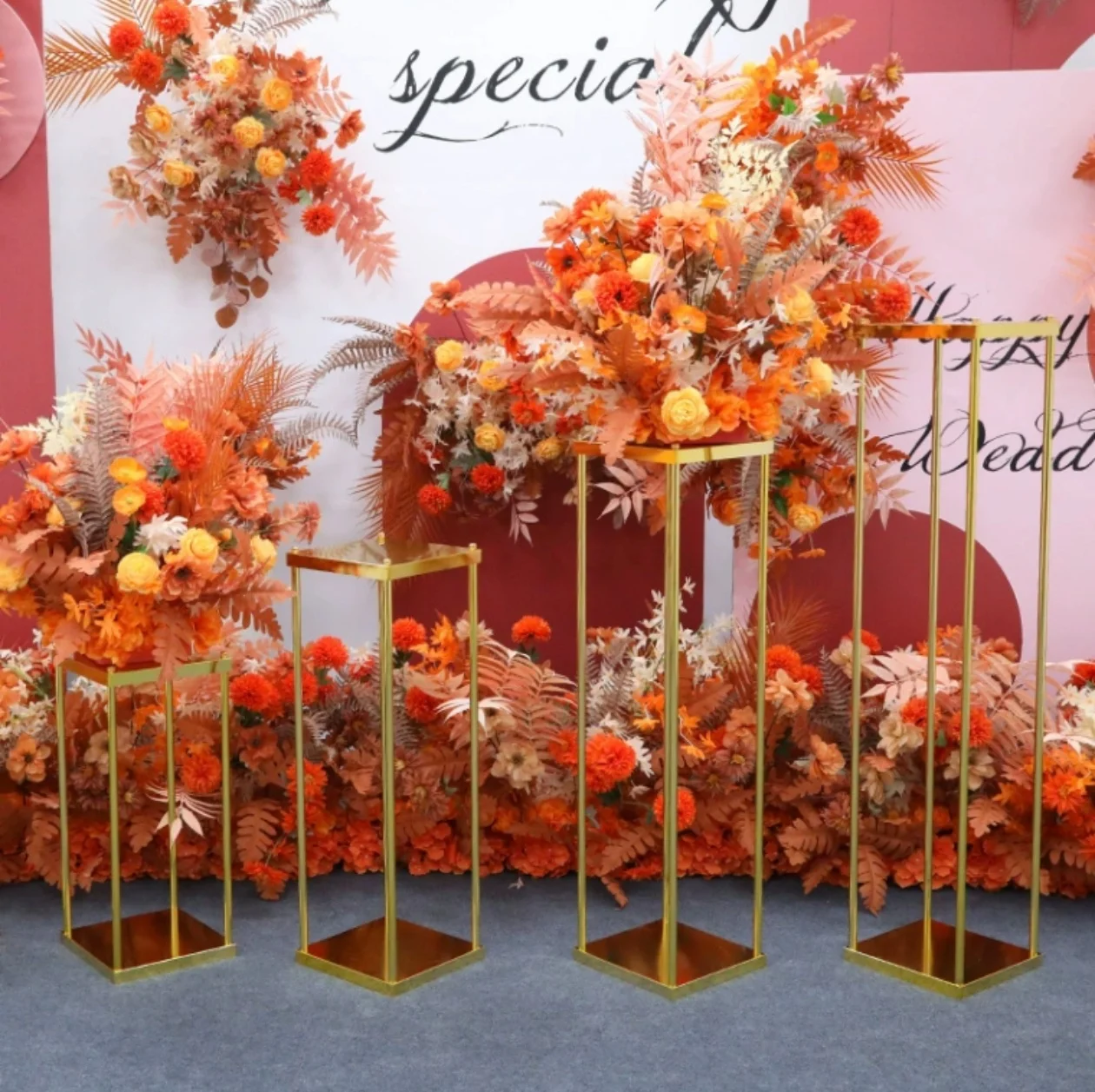 

Square Electroplating Geometric Road Lead Flower Stand, Column Stand, Wedding Props, Party Decoration, Golden, 10 PCs/Lot