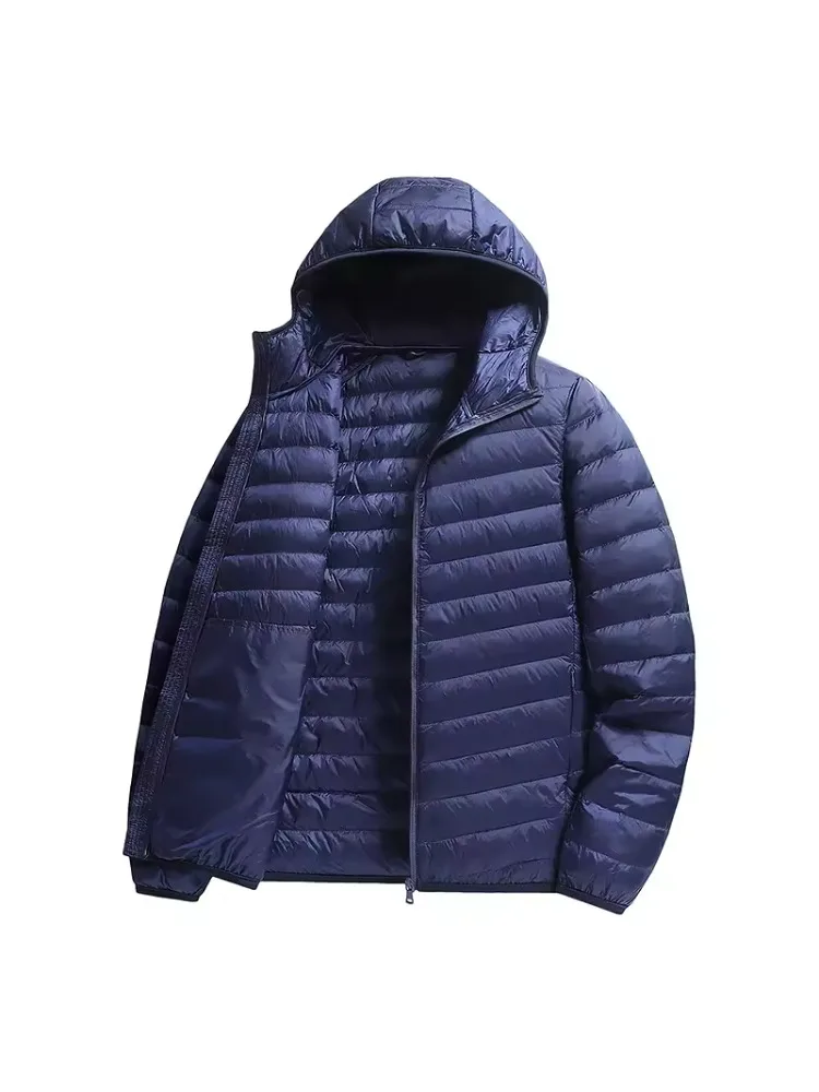 เสื้อโค้ทกันหนาวน้ำหนักเบาสำหรับผู้ชาย เสื้อโค้ทขนนกมีฮู้ด เสื้อแจ็คเก็ตขนเป็ดผู้ชาย เสื้อแจ็คเก็ตขนเป็ดน้ำหนักเบาพิเศษรุ่นใหม่