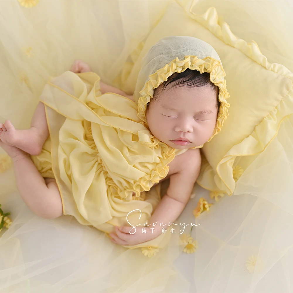 مجموعة دعائم التصوير الفوتوغرافي لحديثي الولادة زي من الدانتيل باللون الأصفر الكريمي مع عصابة رأس على شكل قبعة وإكسسوارات للأطفال لدعائم التقاط الصور في الاستوديو #3