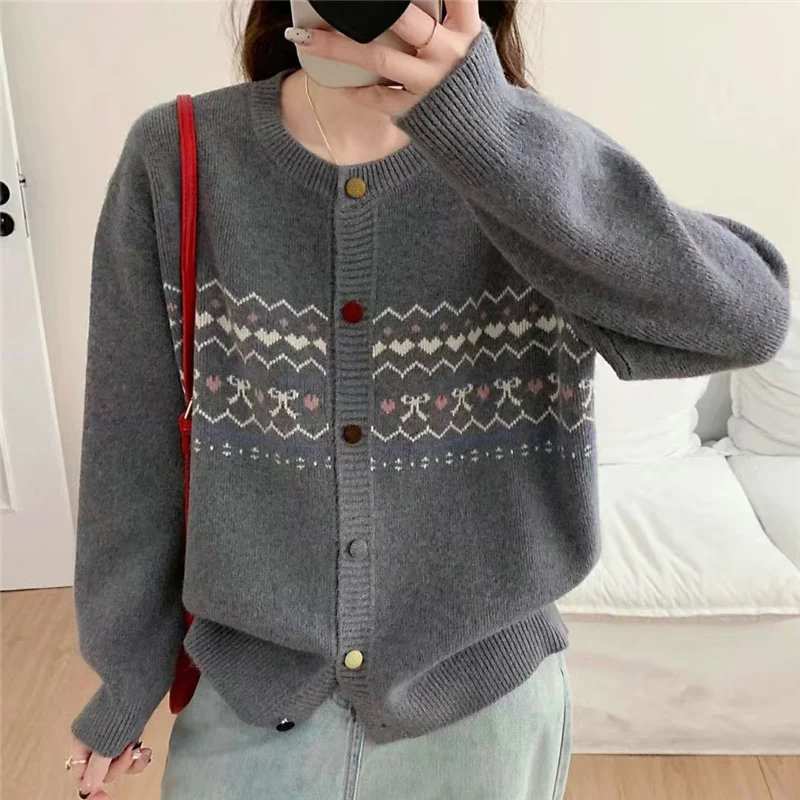 

New Fashion Women's Thin Fleece Knit Loose Short Cashmere Sweater Round Neck Warm Korean Sle Casual Female Sweater Top Cloting