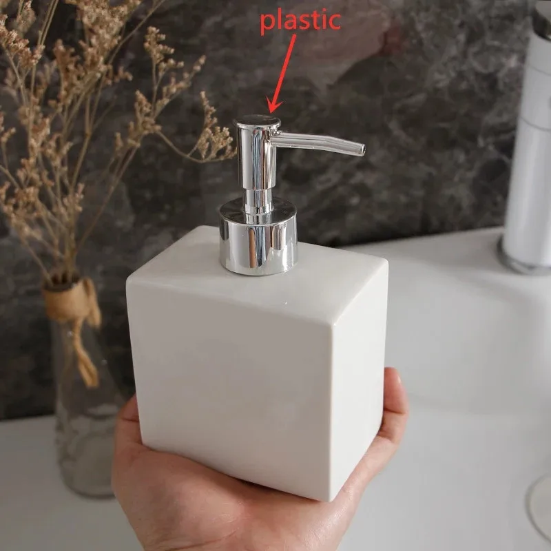 1pc Square Solid Color Ceramic Lotion Bottle Bathroom Accessories Soap Dispenser Shampoo Wristband Hand