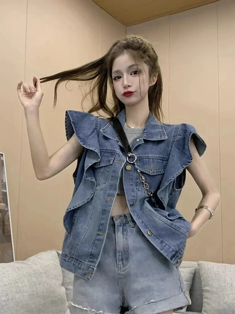 2025 New Denim Vest Women Jacket Spring Summer Loose Vintage Sleeveless Short Vest Jacket Female Waistcoat Jean Coat Casual Tops