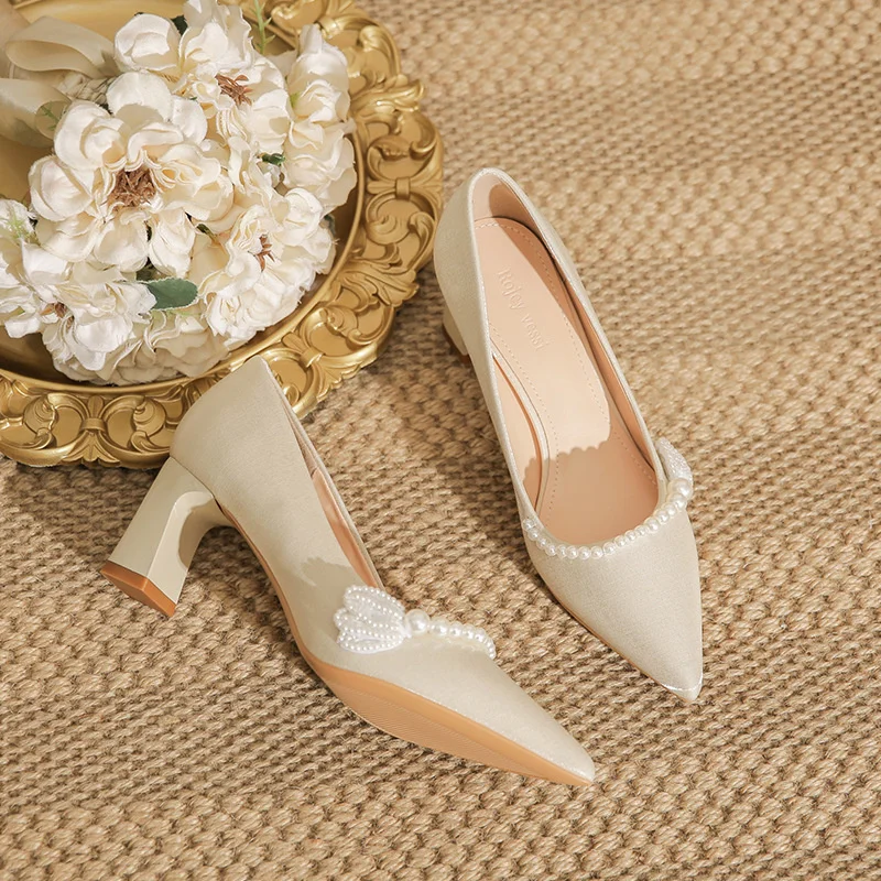 Temperament Women Shallow Mouth Thick Heel Single Shoes Pearl Stiletto Pointed Toe Satin Slip On Silk Soft Beaded Bride Pumps