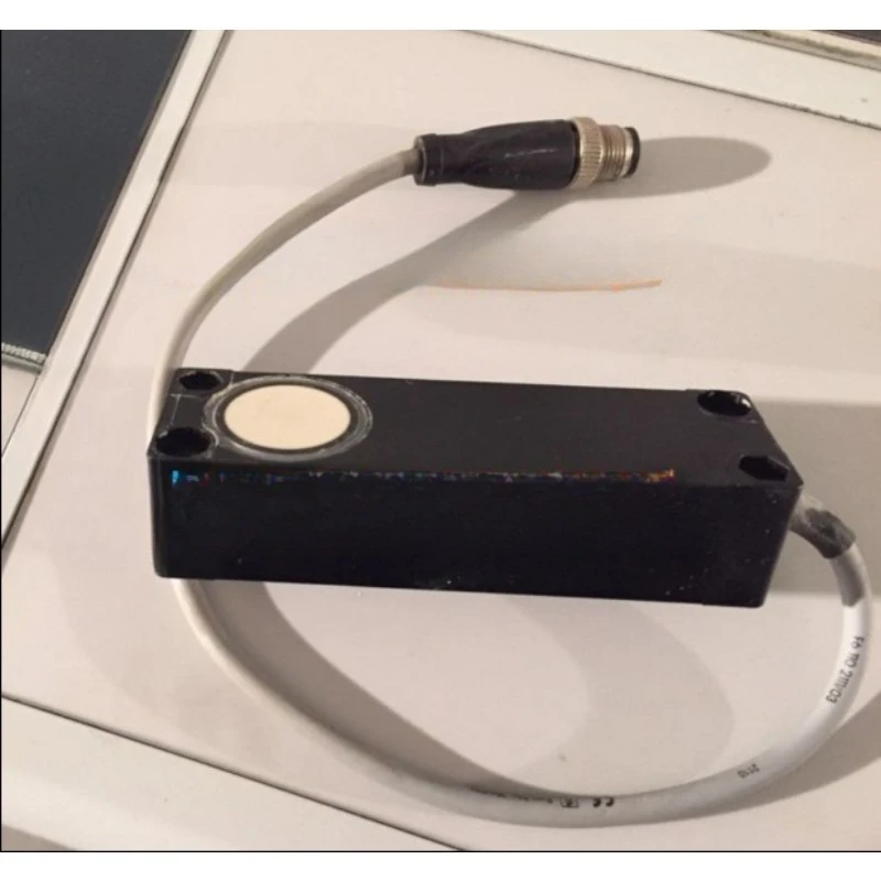 

Parts Suitable for Heidelberg XL75 machine Ultrasonic electric eye F6.110.05 2111/03 Heidelberg printing machine parts