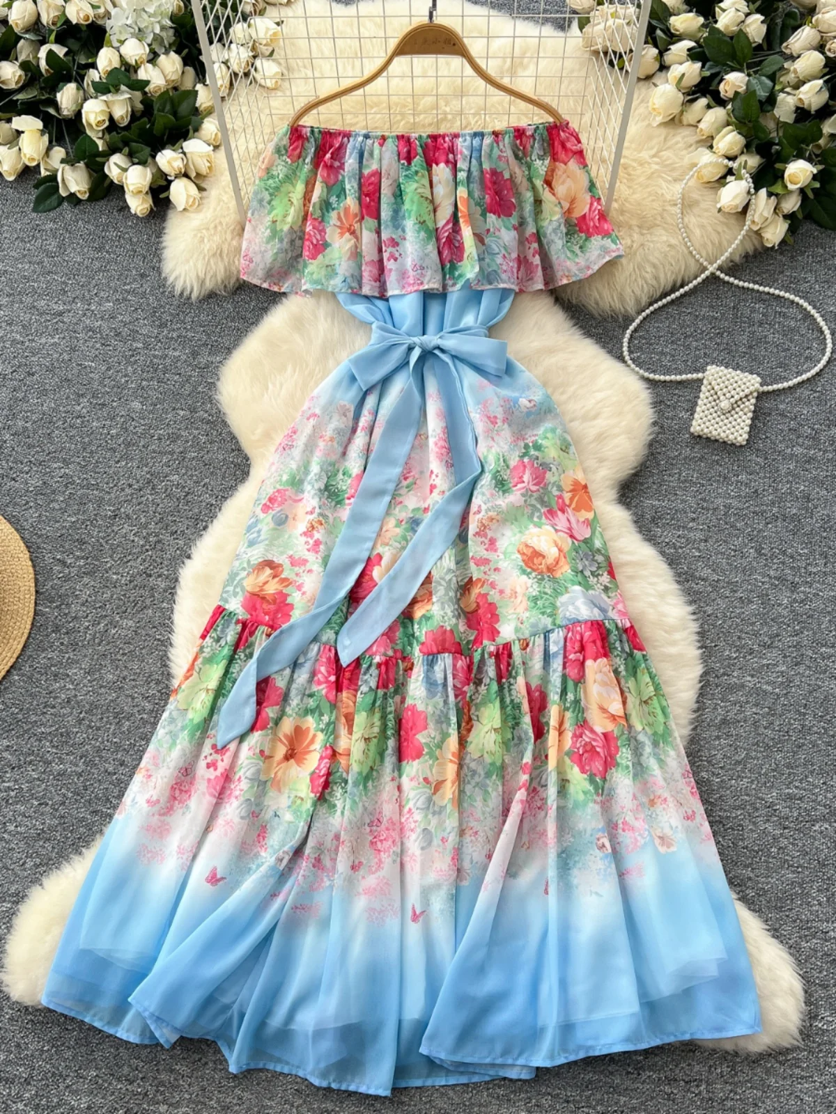 Ele A-Linien-Midikleid mit hoher Taille, Blumendruck, One-Shoulder-Design und plissierter schlankmachender Taille aus Chiffonmaterial