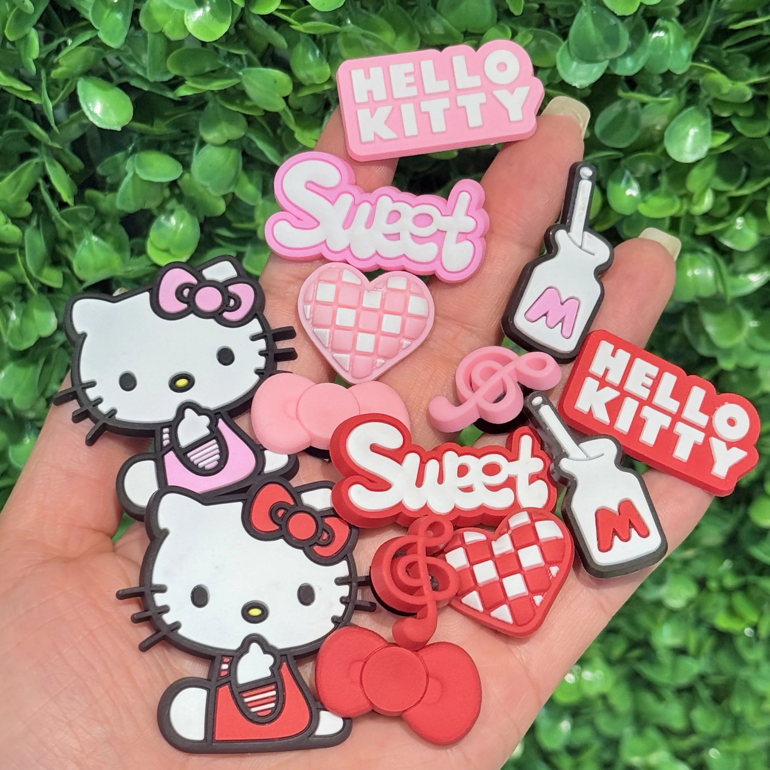 Mesuca 7/14Pcs Cartoon Heart Bow Sweet Pvc Shoe Charms For Clogs Pins Sandals Shoes Designer Decoration Slipper Accessories