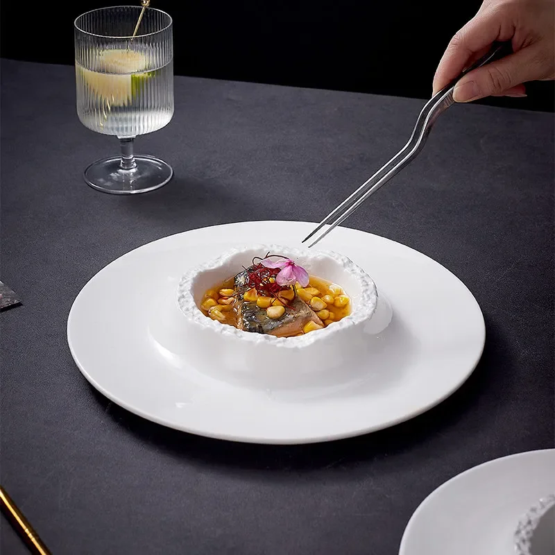 Creative Irregular Volcanic-shaped Ceramic Plate Modern Uniquely-shaped Pure White Dinner Plate Cooking Bowls Dishes Tableware