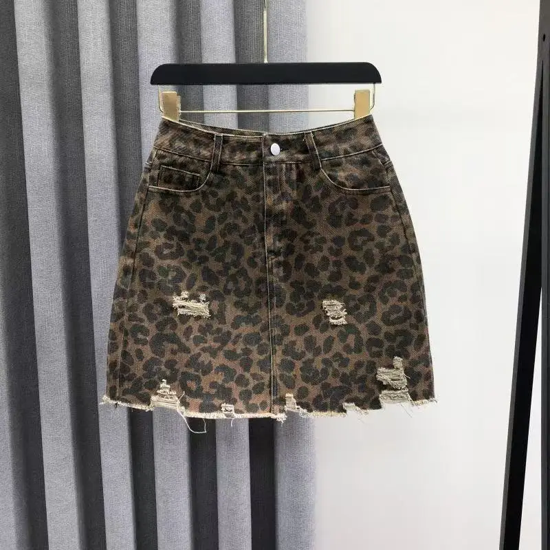 Girls' American High Waisted Leopard Print Ripped Denim Short Skirt 2025 Summer Fashion A-line Spicy Girl Half Skirt