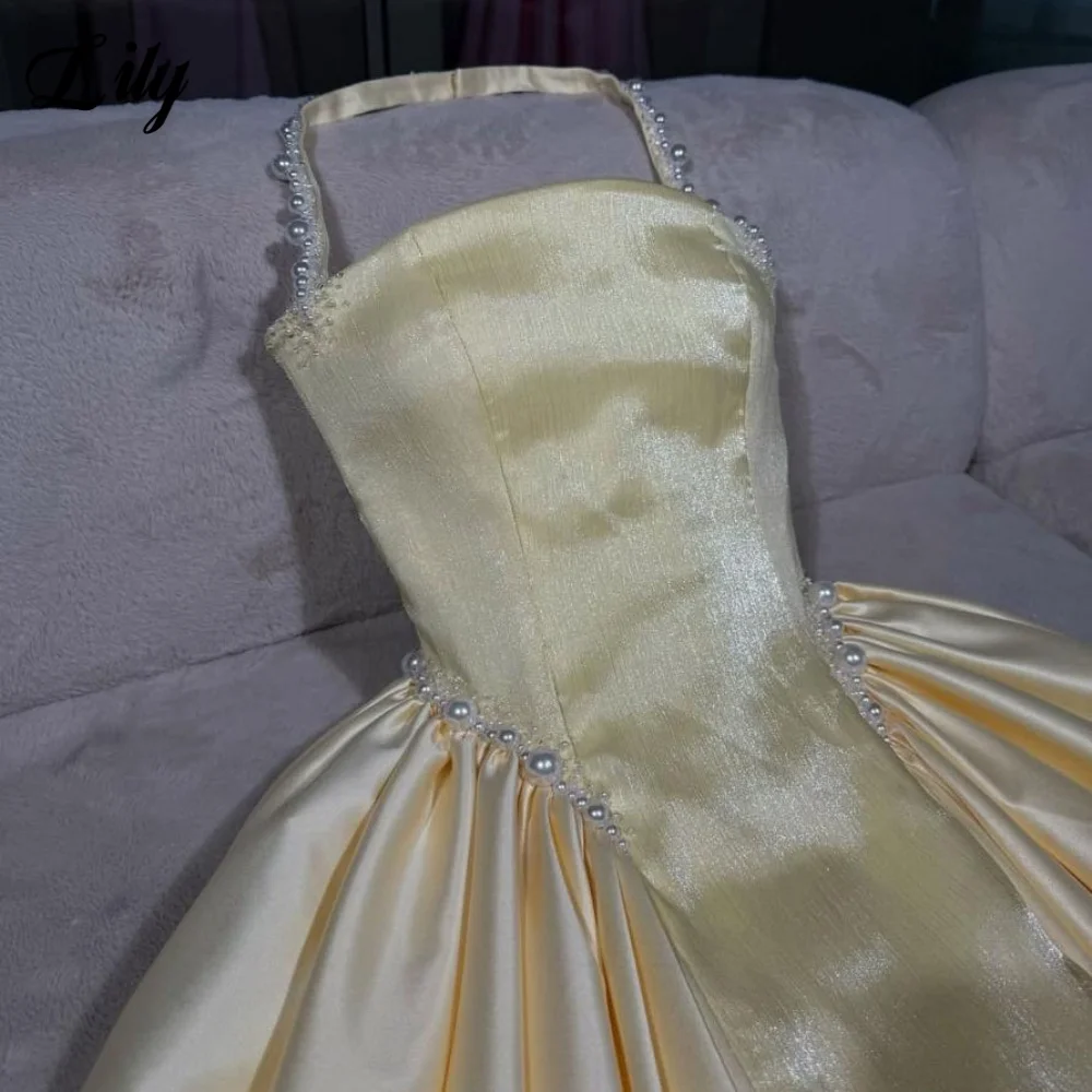 

Lily Simple Yellow Halter Prom Dresses with Scarf A-Line Pleats Evening Gown with Pearls and Sleeveless Party Dess Customized