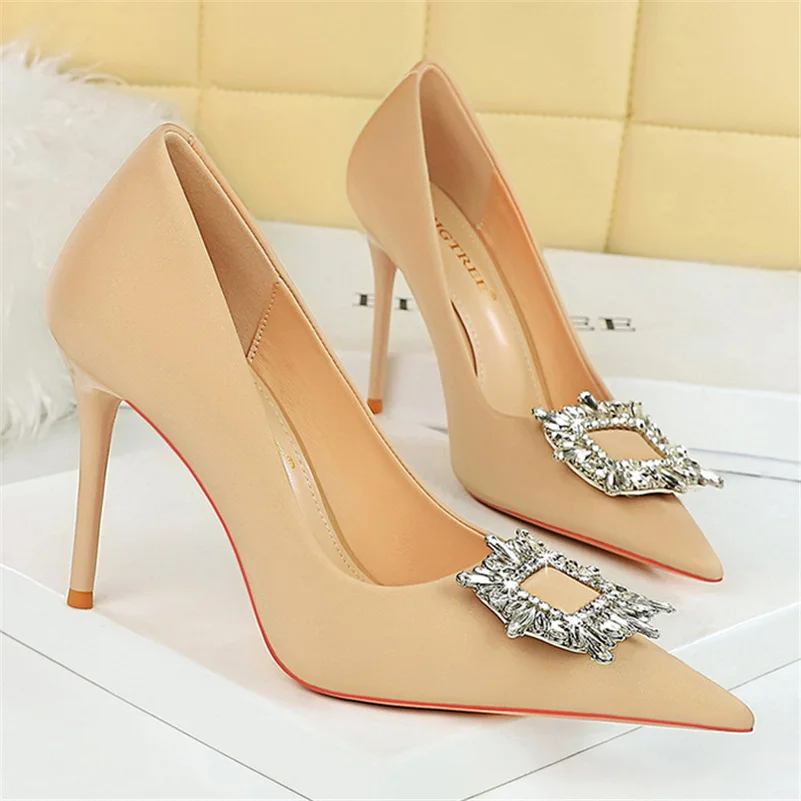 Women 10cm High Heels Satin Silk Crystal Buckle Pumps Lady Wedding Bridal Stiletto Heels Escarpins Catwalk Green Quality Shoes