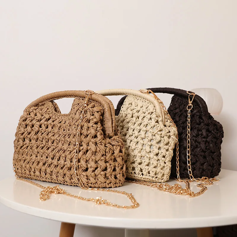 2026 crossbody hollow clip straw woven bag, new fashionable hand-held woven bag