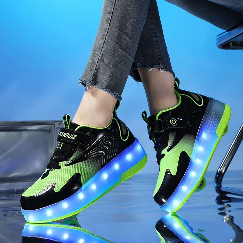 Chaussures Skateboard USB LED Clignotantes à Roulettes - Baskets Lumineuses Enfants Garçons Filles