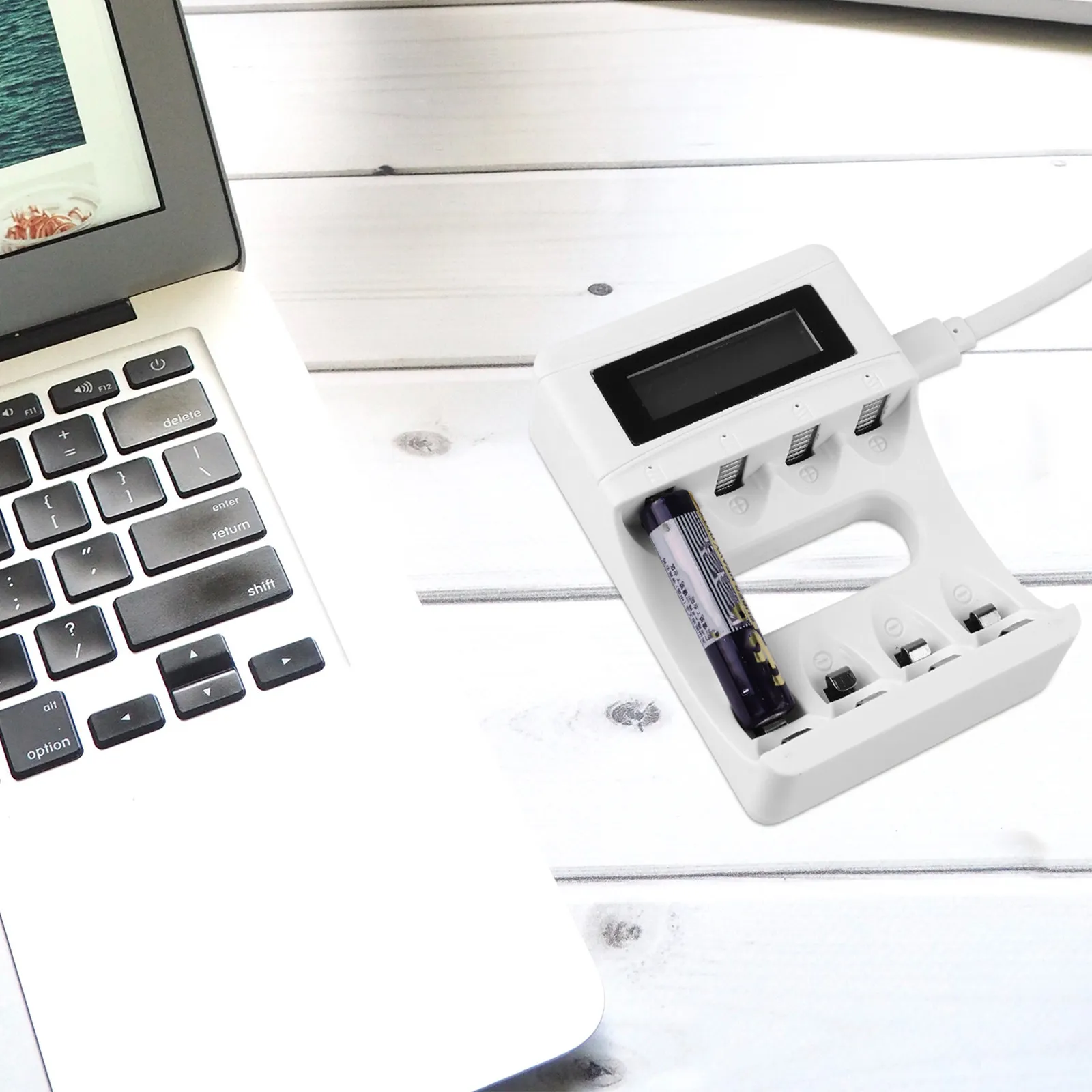 4 Slot Digital Intelligent LCD Universal Battery Charger with Internal Resistance Monitoring Overcharge Overheat Short Circuit