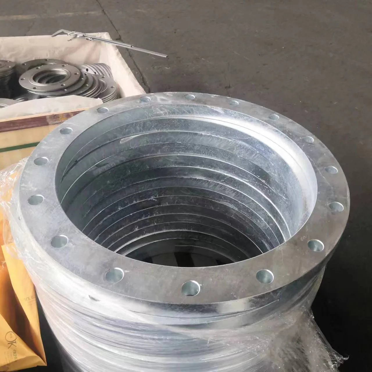 DN1200 PN10 طلاء مجلفن من الفولاذ الكربوني شفة فضفاضة لأنابيب البولي ايثيلين #6