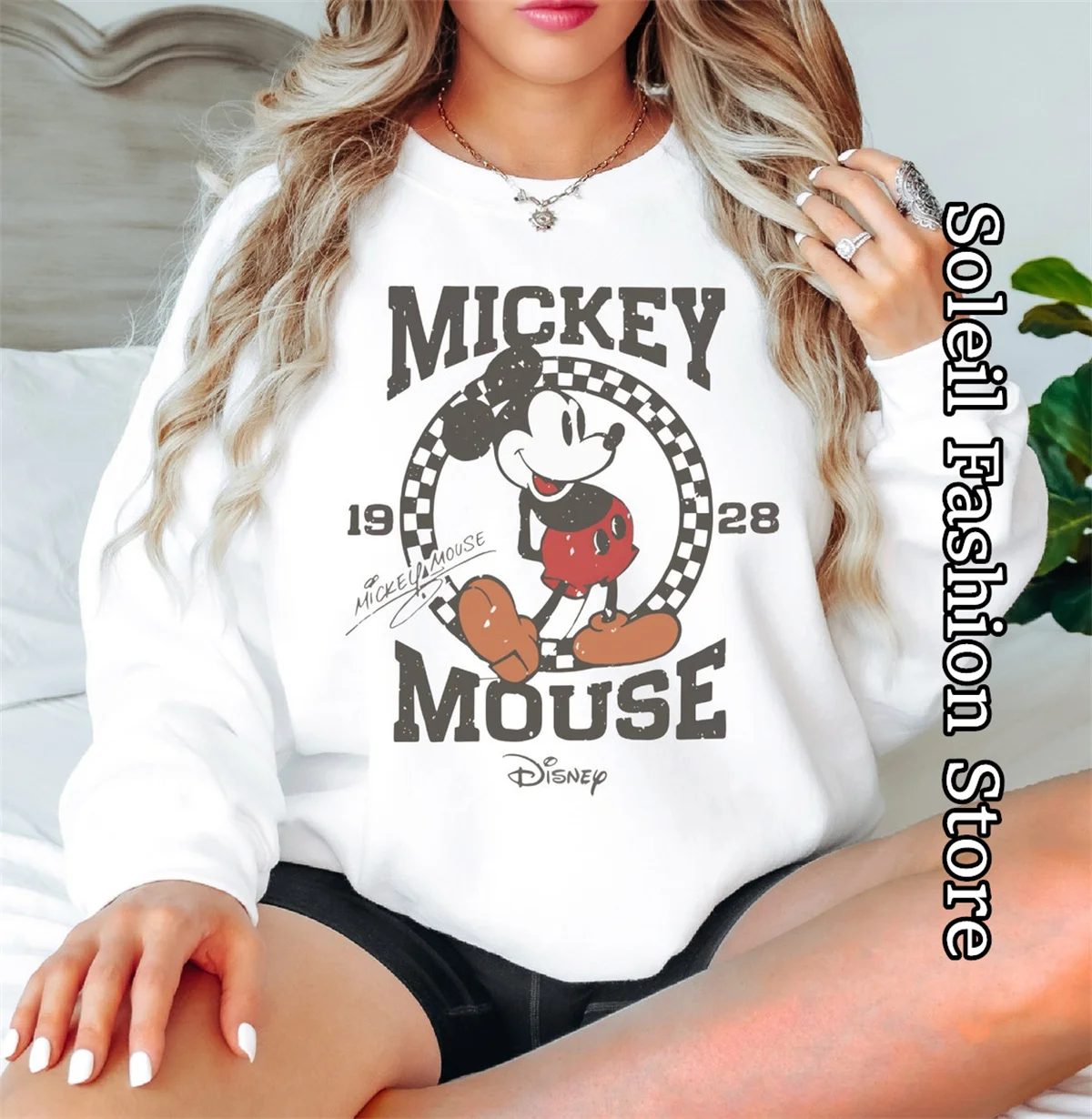 Mickey Mouse Sweatshirt Women Autumn Disney Fashion Pullover Trendy Cartoon Crewneck Clothing Female Casual Outfit Streetwear