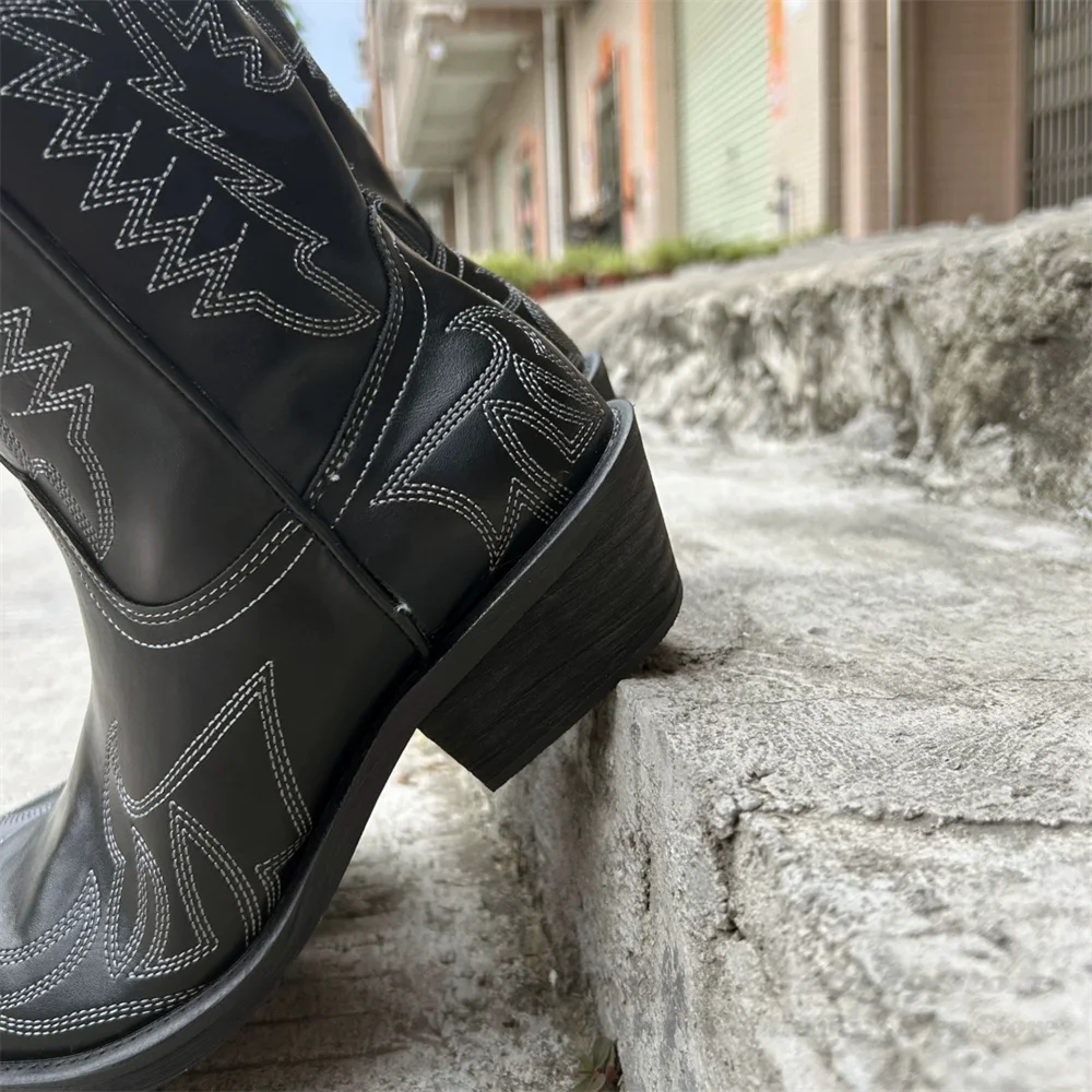Retro Style Dark Embroidered Western Cowboy Boots for Men Pointy Toe Pu Leather Chelsea Boots Chunky Heel Mid Calf Knight Boots