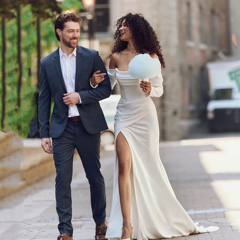 

Eightree Women Mermaid Wedding Dresses Long Sleeve Backless Split Bridal Dress White Princess Wedding Ball Prom Gowns Customized