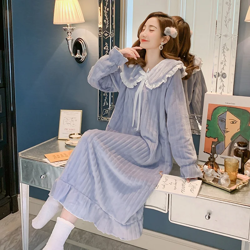 Autumn and Winter New Women\'s Facecloth Nightgown Homewear Girls Warm Coral Velvet Court Princess Models Pajama Dress Dresses