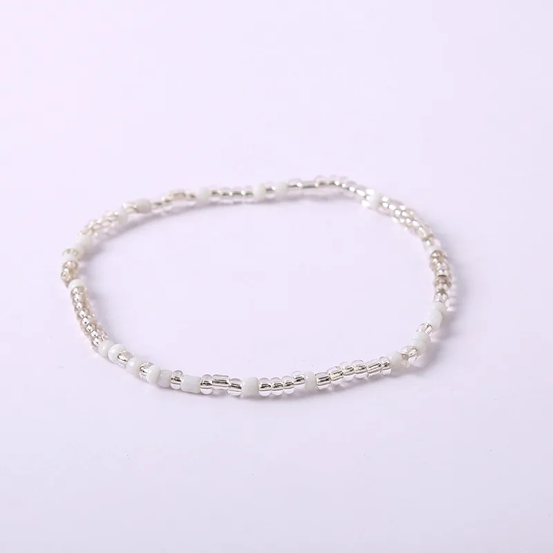 17-teiliges Set aus elastischen Armbändern mit Perlen im Boho-Stil für Damen, stapelbare, dehnbare Armreifen, bunte Boho-Strandarmbänder, handgefertigter Schmuck. – Detail 7