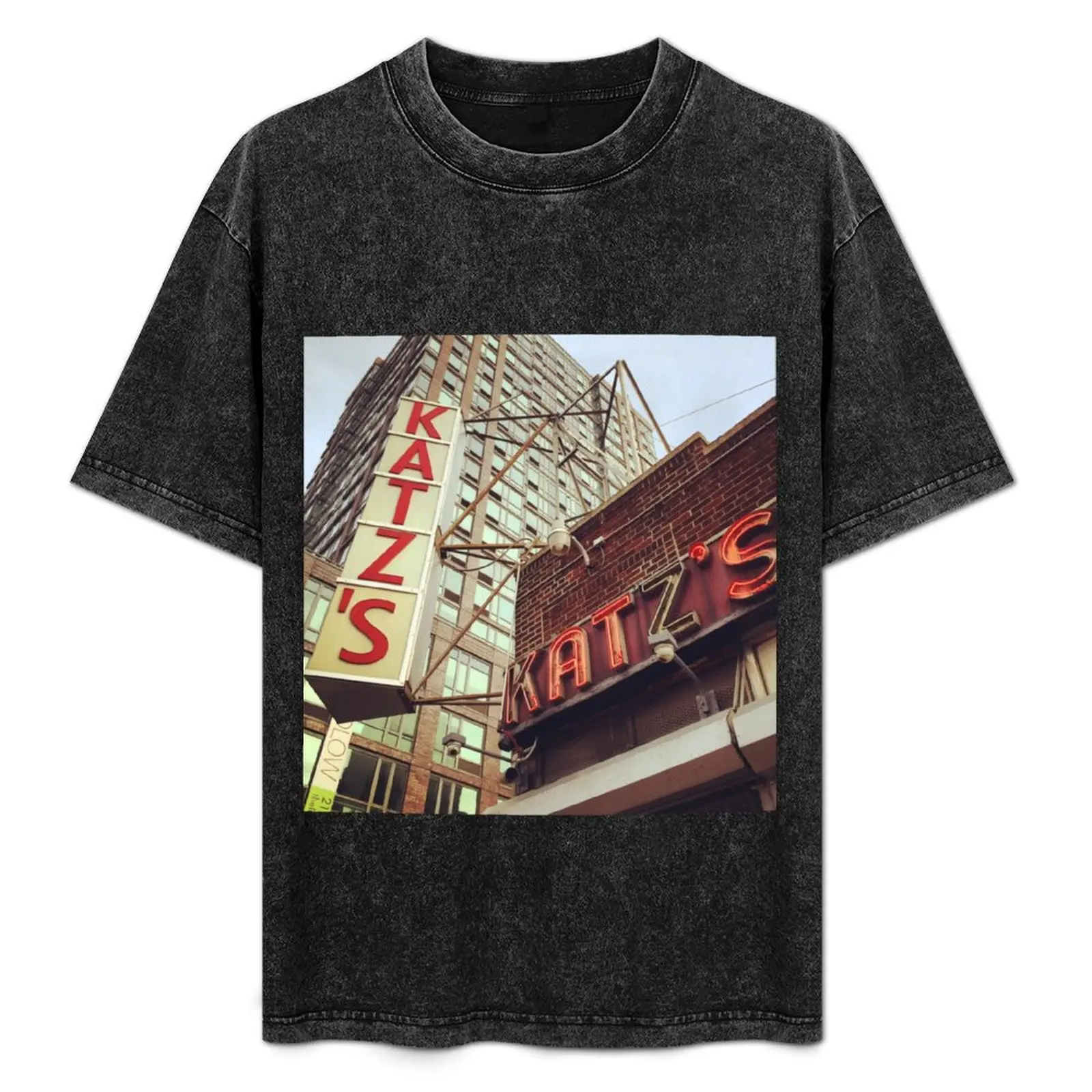 

Katz's Deli, Lower East Side, NYC T-Shirt Soft Touch Basic Cotton T-Shirt