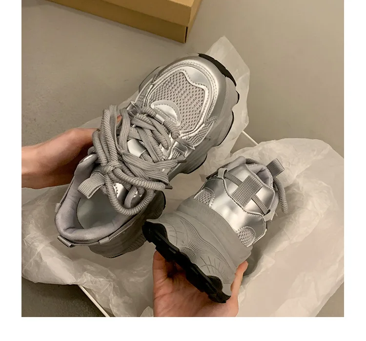 Klobige Plateau-Sneaker für Damen, Herbstmode, dicke Sohle, vulkanisierte Schuhe, rutschfeste, atmungsaktive Freizeit-Sportschuhe aus Mesh – Detail 15