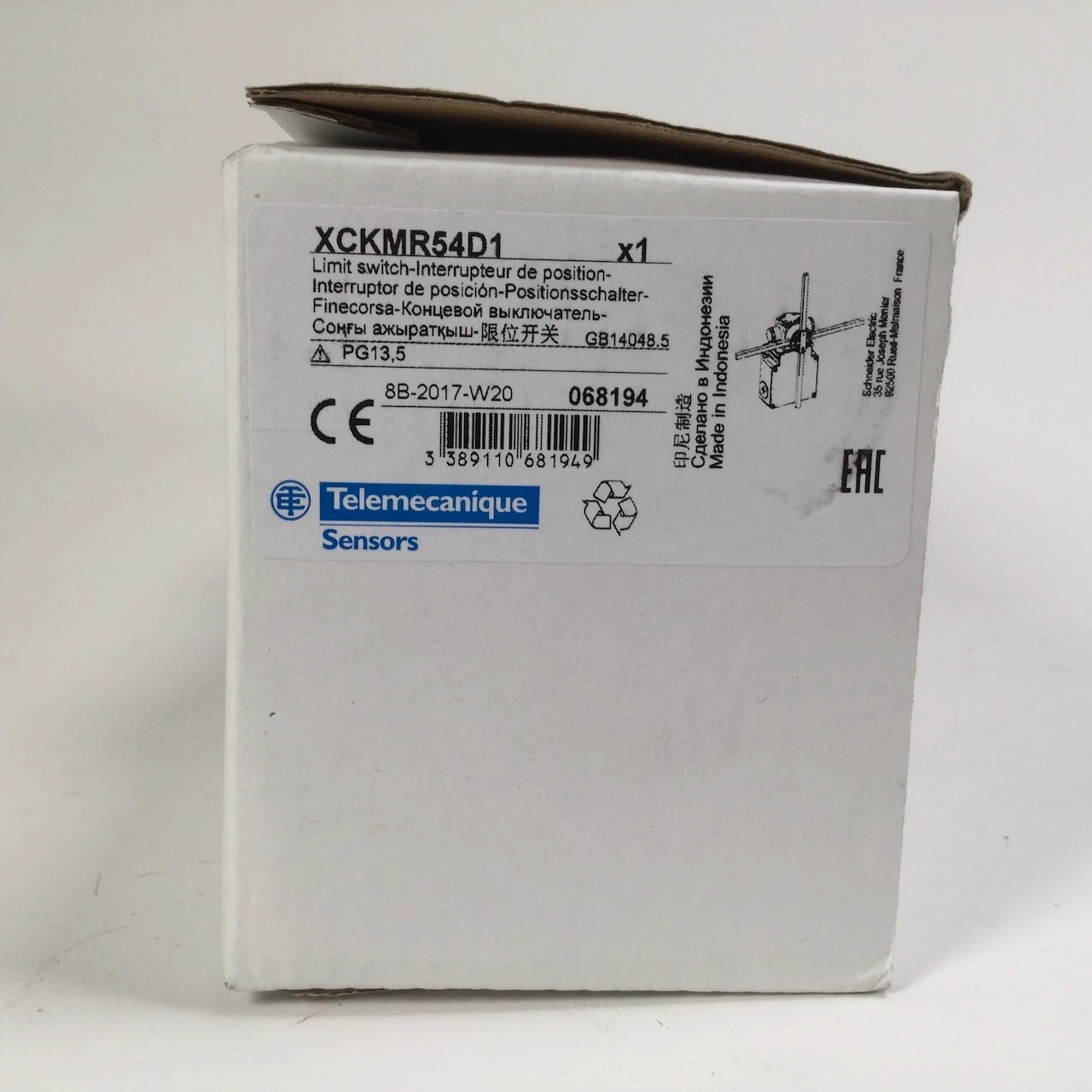 XCKMR54D1 switches XC Standard, XCKMR, stay put crossed rods lever 6 mm, 2x(2 NC), slow