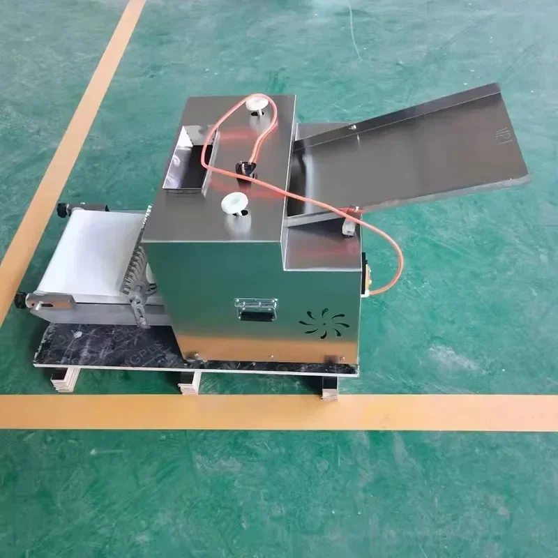 Pizza Croissant Pastry Dough Sheeter Roller Automatic Dough Pressing Machine Pizza Dough Press Machine 40cm