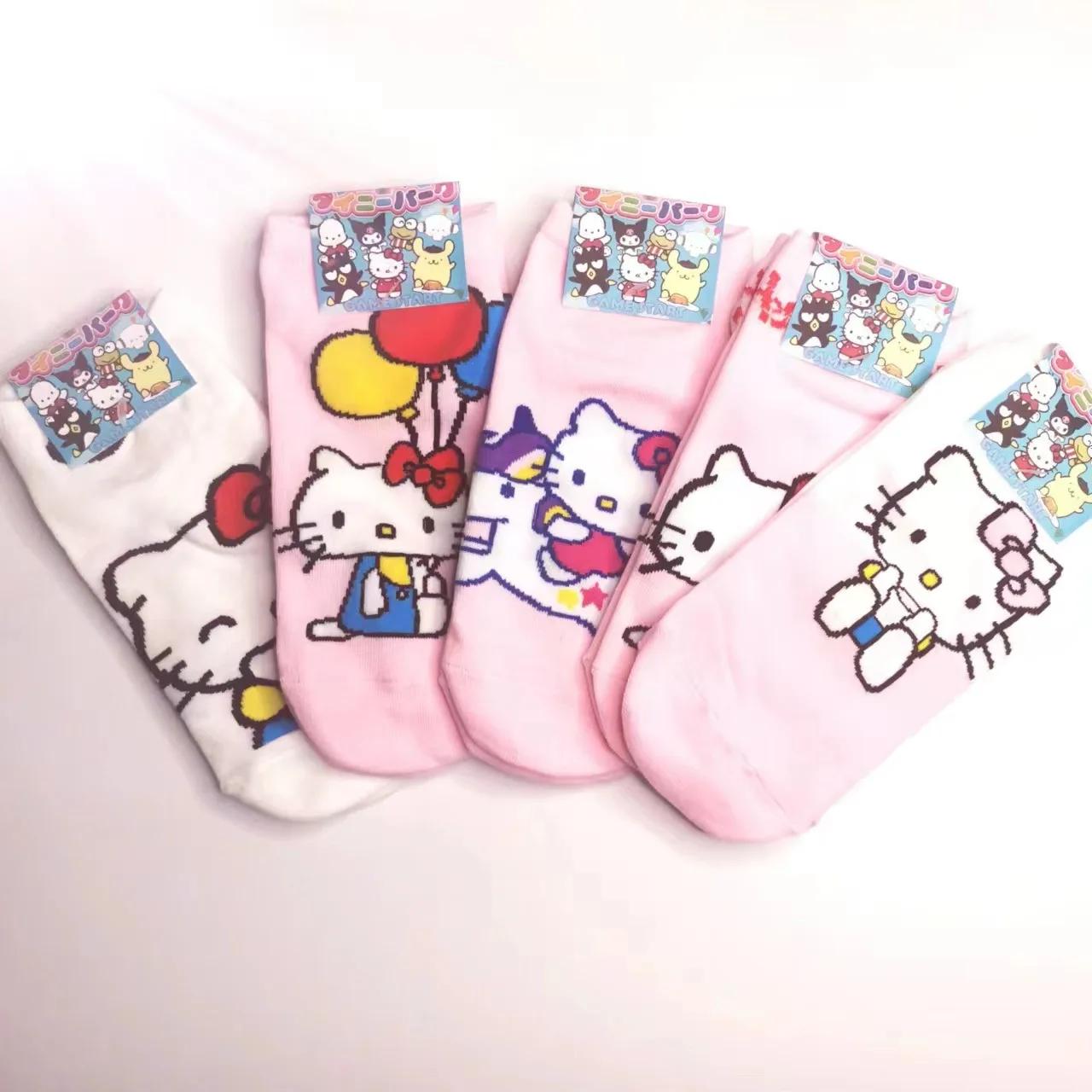 

5pairs Kawaii Sanrio Hello Kitty Women Socks Cute Cartoon Christmas Socks Anime Cotton Sweet Sock for Girl