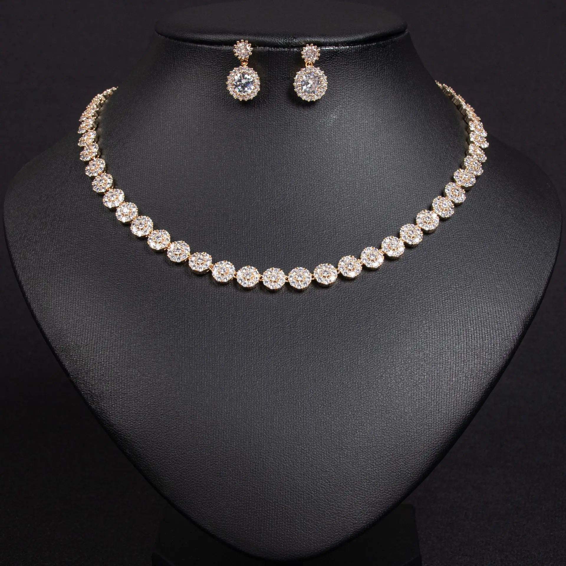 

Simple zircon hip-hop necklace antique earrings women's ins jewelry style luxury bridal jewelry set