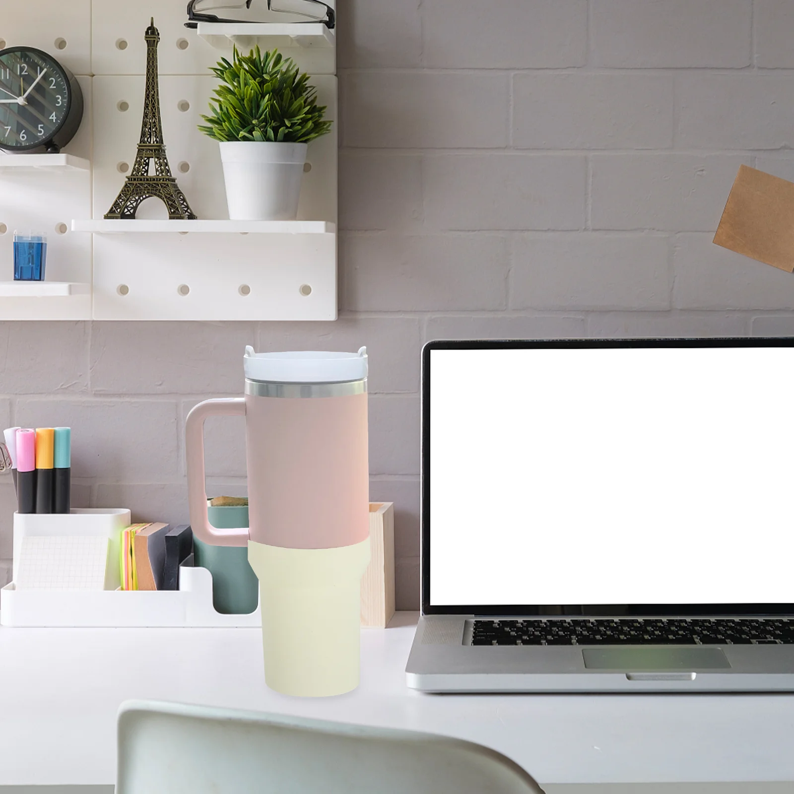 

Multipurpose Silicone Bottle Boot Anti-Scratch Bottom Cover Simple Color Design Practical Compatible 40oz Non-Skid Bottle Boot