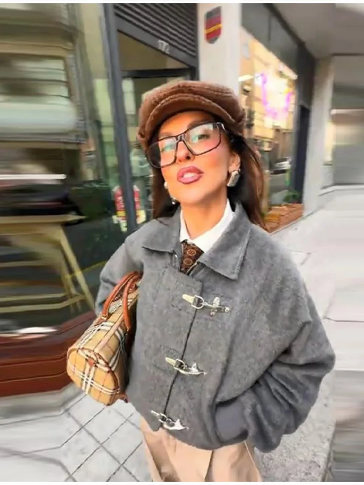 Kadınlar Vintage Düz PU Deri Ceket Uzun Kollu Dik Yaka Fermuarlı Mont Moda Cepli Dış Giyim 2025 Yeni Kadın Sokak Giyimleri