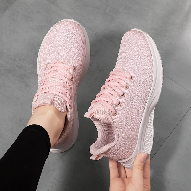 

Big Size 44 Women Sports Shoes Outdoor Lace Up Shoes New Running Shoes Ladies Breathable Sneakers Summer Training baskets femme