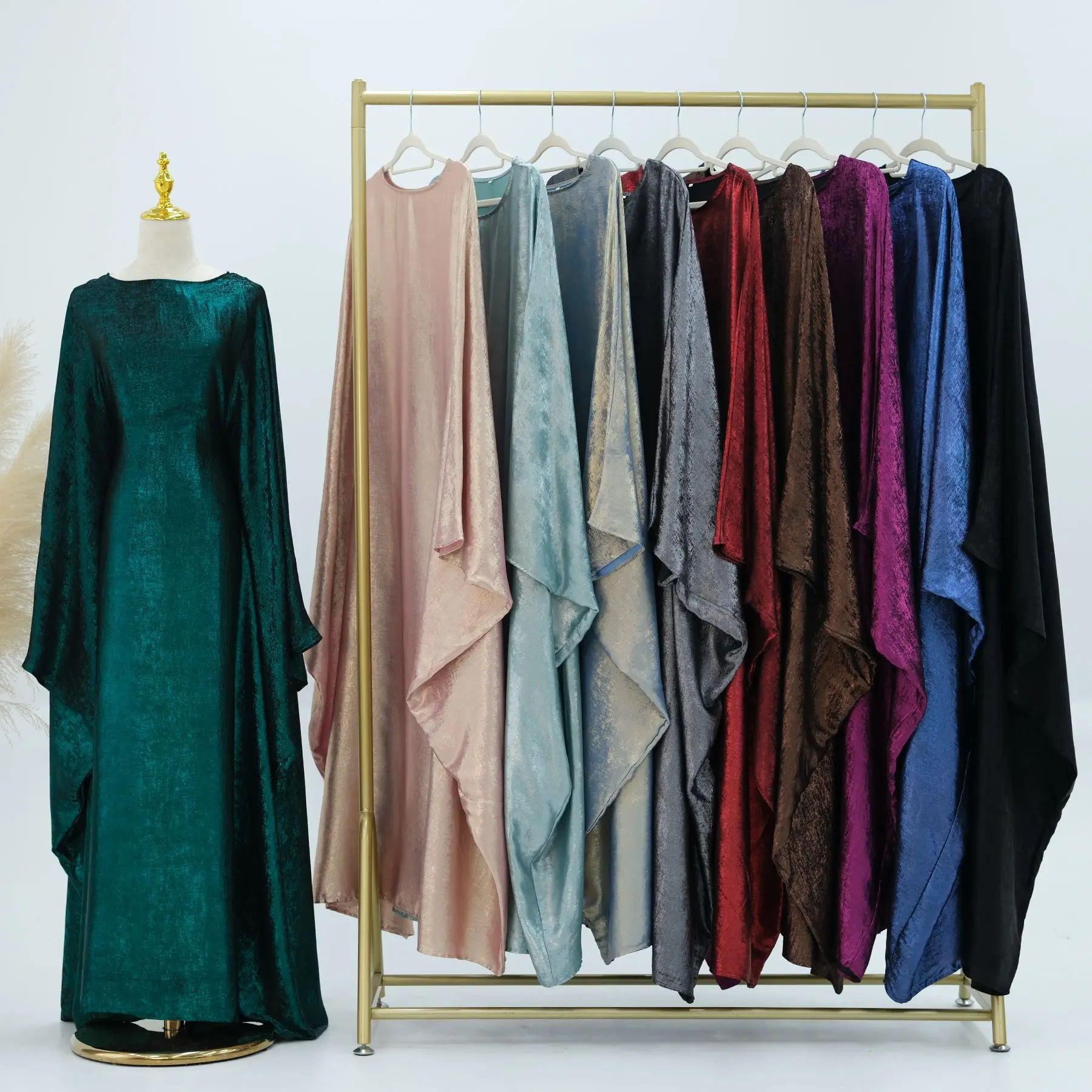 

Batwing Satin Maxi Abaya Dubai Luxury 2024 Abayas For Women Muslim Kaftan Dresses Islam Caftan Marocain Robe Femme Musulmane