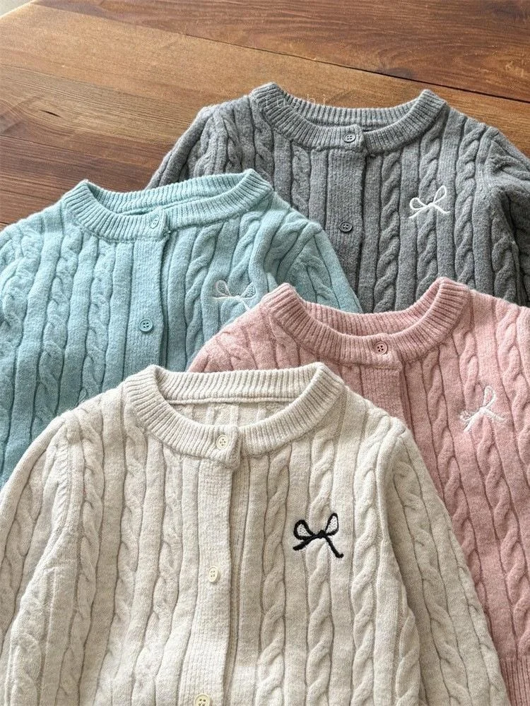 

Вязаный открытый кардиган для девочек, осенний детский хлопковый свитер Faion, длинный свек, круглый, однотонный, универсальный, детский...