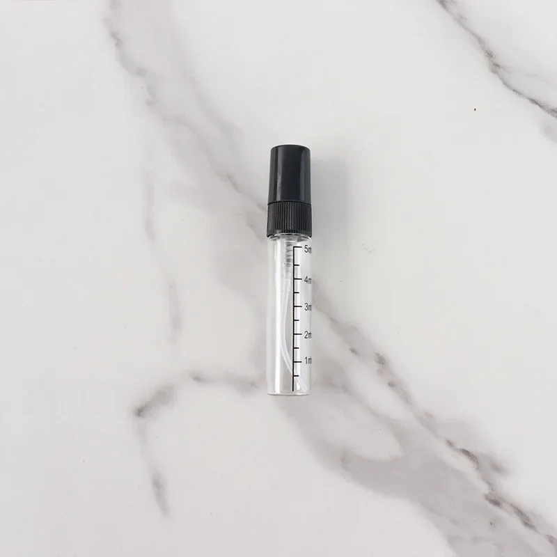 50 pz 5 ML/10 ML Mini Bottiglia di Vetro Trasparente con kit di strumenti Nebbia Atomizzatore Fiala Spray Profumo Riutilizzabile Bottiglia di Campione Vuota Dram